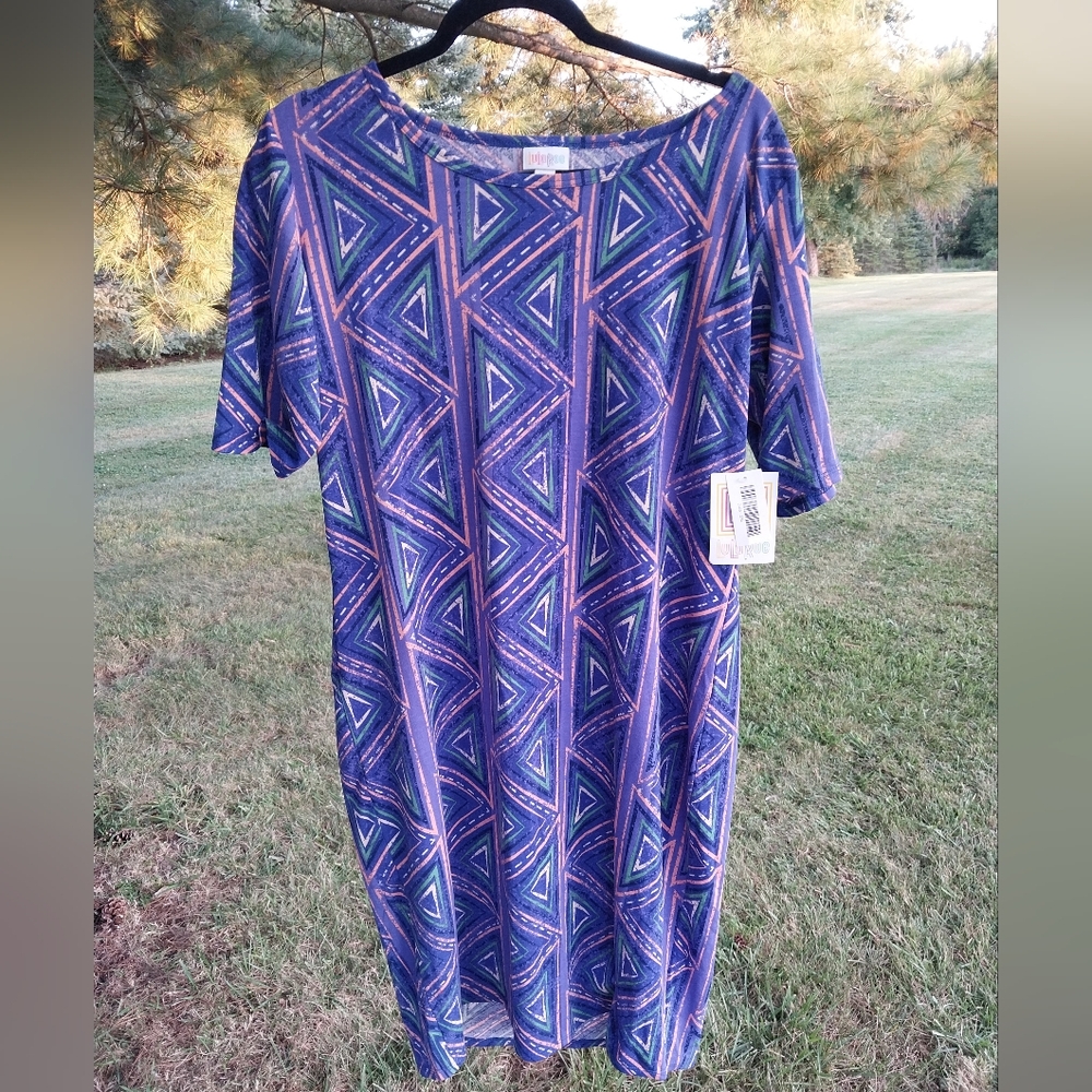 LulaRoe Julia Dress Size XXL. NWT. Purple with triangle pattern.
